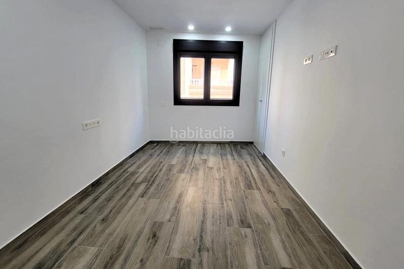 Foto 246eb5ad-582e-499b-bdd7-3fd8572cf413. Piccolo appartamento in calle ramón gallud 139 in Torrevieja