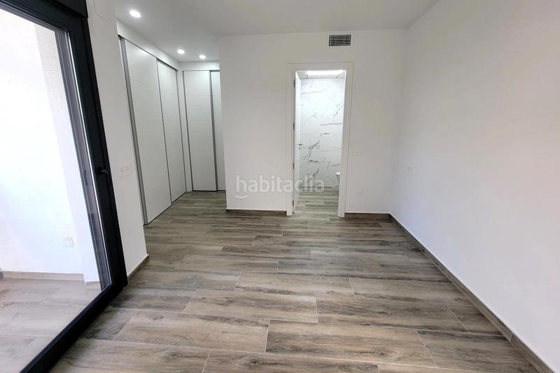 Foto 370a8a55-7ff0-4aa8-84b7-601bd986e555. Piccolo appartamento in calle ramón gallud 139 in Torrevieja