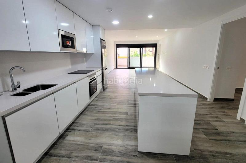 Foto 6b96164b-15fb-45ec-b2f4-1baa625c60e2. Piccolo appartamento in calle ramón gallud 139 in Torrevieja