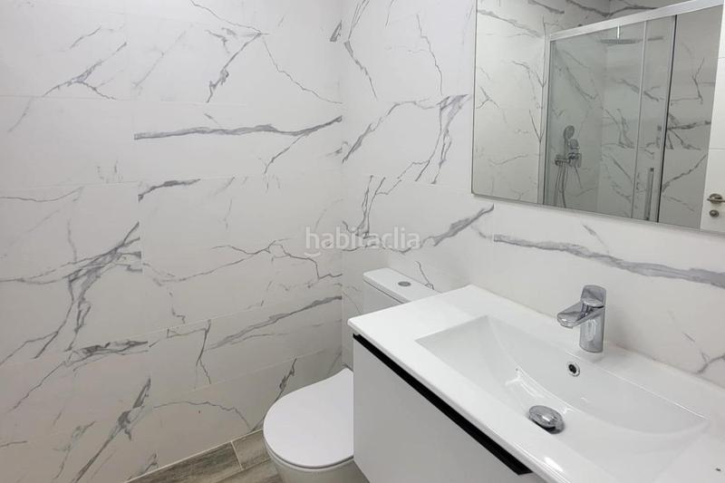 Foto 7796079d-e0da-4116-a833-da1127f95e5a. Piccolo appartamento in calle ramón gallud 139 in Torrevieja