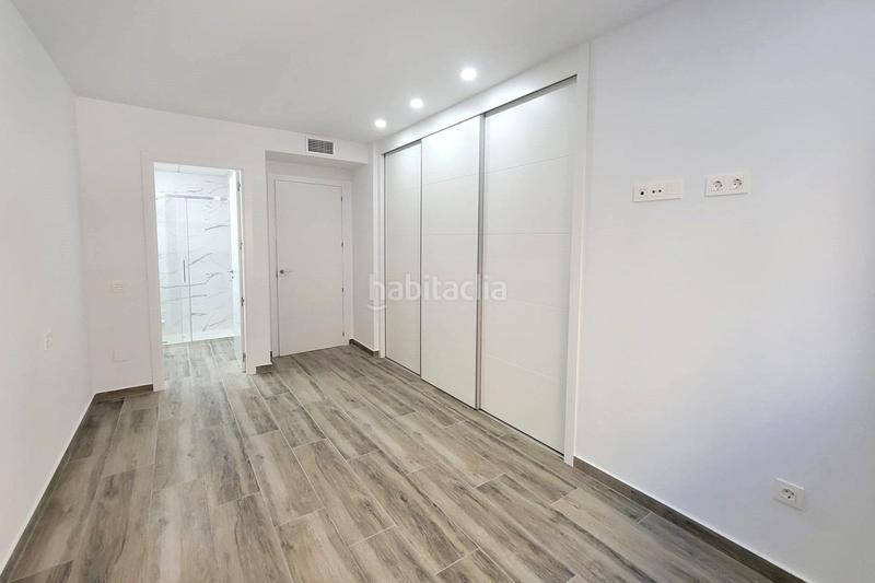 Foto 86ea3a7e-6494-4807-be17-6f64bcea2947. Piccolo appartamento in calle ramón gallud 139 in Torrevieja