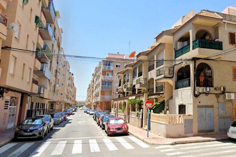 Foto c3ca3469-6308-4074-aa9f-23fd064b08ff. Penthouse in calle monteagudo 6 in El Acequión Torrevieja
