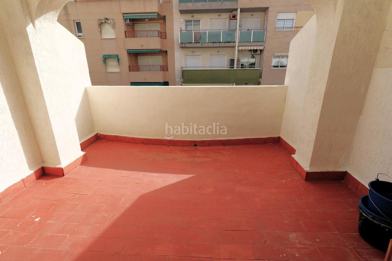 Foto cf8f3438-13de-43bb-8fd3-4c7aa505419d. Penthouse in calle monteagudo 6 in El Acequión Torrevieja