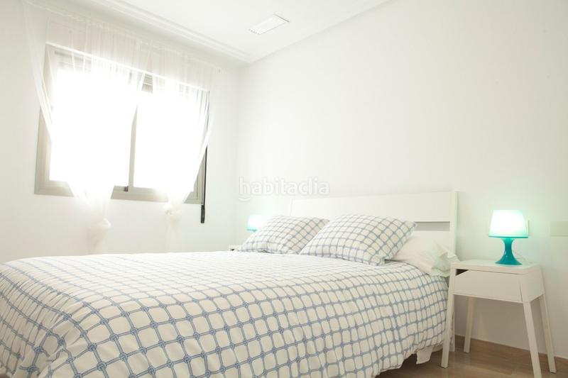 Foto 33d6aa9a-332d-41dc-8f83-1a8a1b12857b. Apartment in Playa Levante Santa Pola