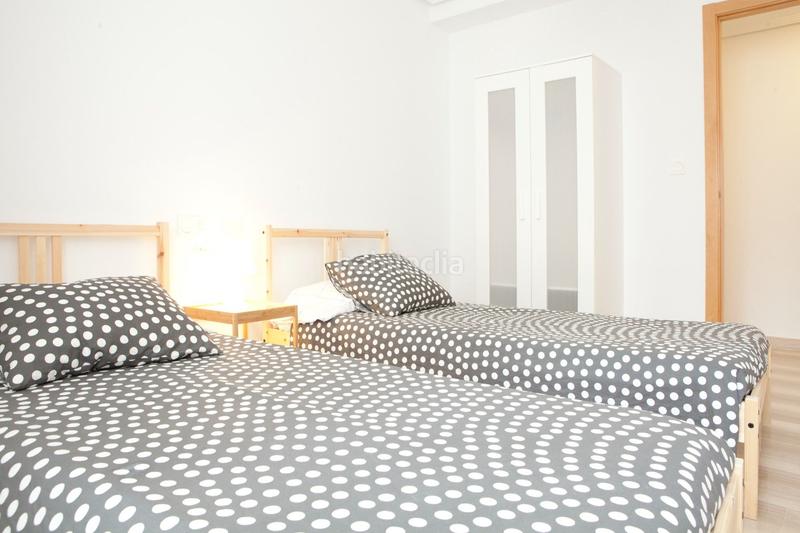 Foto ef10af3e-e17b-4bb9-9096-3b7c67935bcd. Appartement in Playa Levante Santa Pola