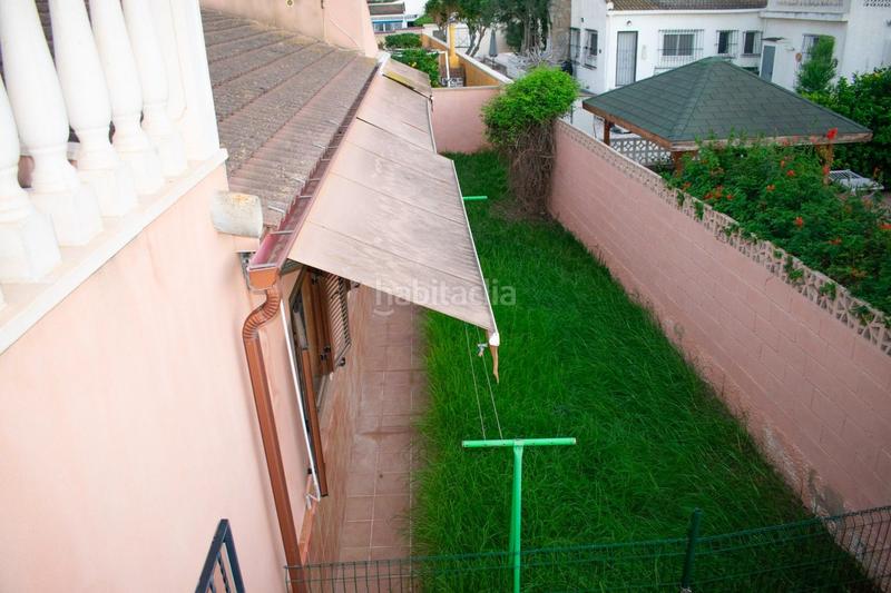 Foto 8a803594-efd0-42a5-8644-ff3f46df29ac. Chalet avec parking dans Los Balcones-Los Altos Torrevieja