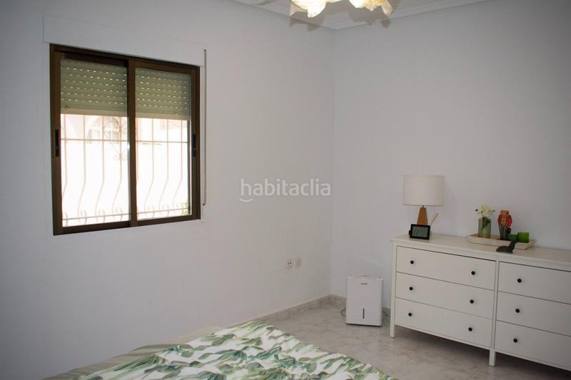 Foto 80db26ac-1aa8-4bca-af57-28b69992a1ed. Chalet with parking pool in Zona Carrefour - Urbanizaciones Torrevieja