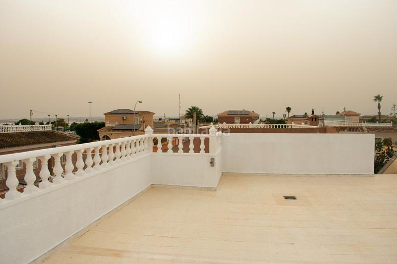 Foto 862ba2b4-7a22-4aab-bc9c-6b88b05e7af6. Chalet with parking pool in Zona Carrefour - Urbanizaciones Torrevieja