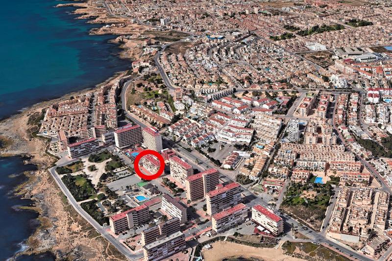Foto 8a470f37-73c2-4cf8-bbf2-26958c99c836. Appartement dans paseo de la brisa 15 dans Cabo Cervera Torrevieja