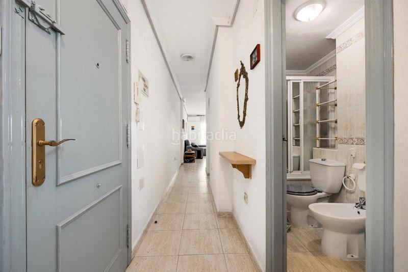 Foto 22b96cb6-2cbd-41c1-9481-26405989211d. Apartament a calle ramon gallud 182 a Zona Playa del Cura Torrevieja