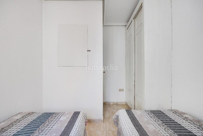 Foto 75cf2b9a-dbb7-4c53-983f-67fac9248a12. Apartament a calle ramon gallud 182 a Zona Playa del Cura Torrevieja