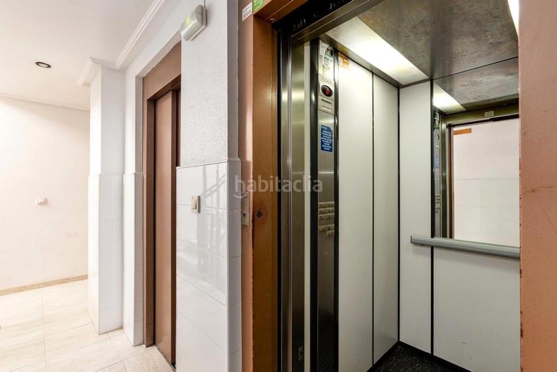 Foto 7dededb7-af8b-40ae-9e1f-f46f8116b8a3. Apartament a calle ramon gallud 182 a Zona Playa del Cura Torrevieja