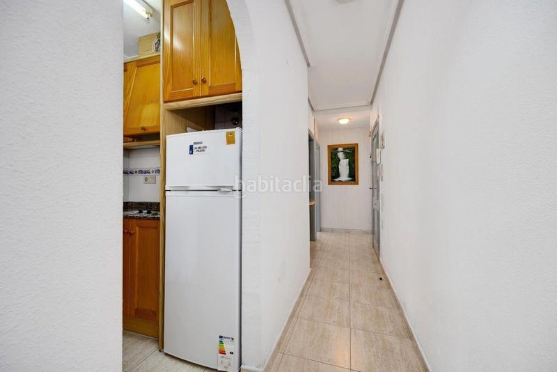 Foto f1e367ea-1a0c-41d2-9c54-c792fa919af6. Apartament a calle ramon gallud 182 a Zona Playa del Cura Torrevieja
