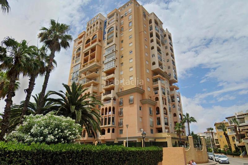 Foto b335db5d-ceda-428f-9561-b4812445cb19. Apartament a avenida roentgen 3 a Zona Playa de los Locos Torrevieja
