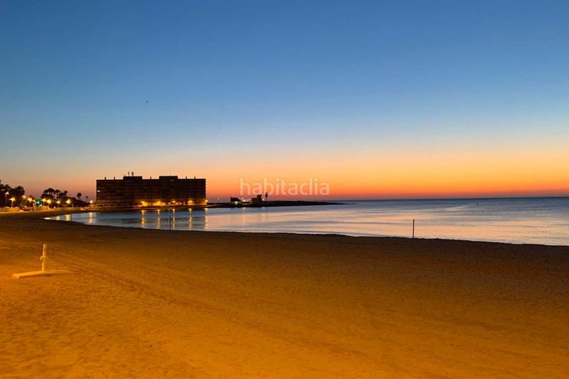 Foto ef76bfe1-e333-4844-a3bc-ec30b9cad58e. Apartament a avenida roentgen 3 a Zona Playa de los Locos Torrevieja