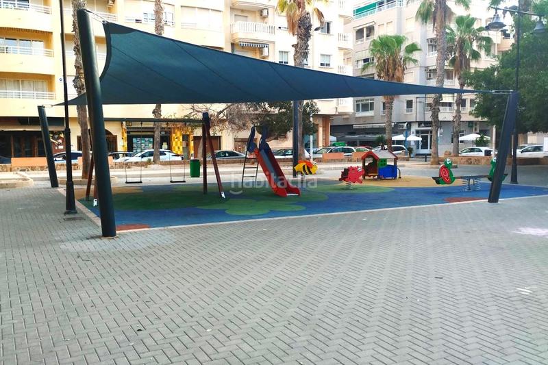 Foto 9b852fe0-b173-475e-8827-aeececb612c8. Apartment in calle pedro lorca 150 in Zona Playa del Cura Torrevieja