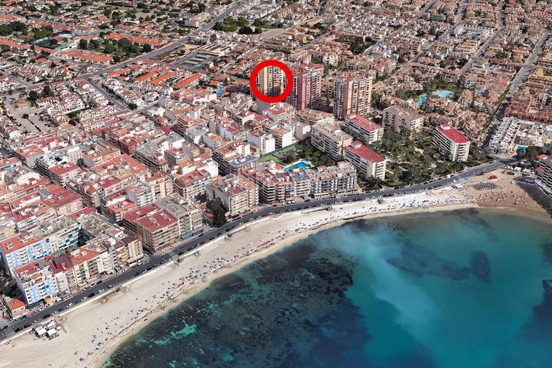 Foto 70d68237-b245-4761-a13d-7bbb7adc94c0. Appartement dans avenida roentgen 7 dans Zona Playa de los Locos Torrevieja