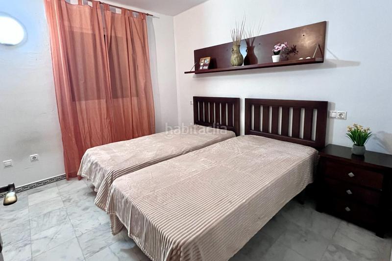 Foto 749ce346-b4e5-4811-973a-5ebefdc43a34. Appartement dans avenida roentgen 7 dans Zona Playa de los Locos Torrevieja