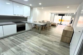 Apartament a Calle ramon gallud 139. Apartamento construido en 2024 109 m2  1.ª planta en alegria xvi