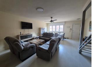 Xalet  Avenida de la constitución. Oferta chalet cobeña