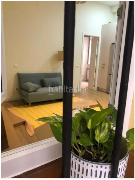 Foto 0cb61a13-2692-4cbd-9cb2-6ef770103c2c. Piso ideal para vivir y estupendo para inversión. en Madrid