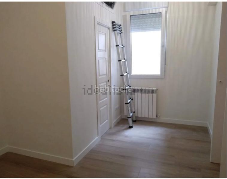 Foto 8b84b953-2def-4aea-8492-127fb83f9f4e. Piso ideal para vivir y estupendo para inversión. en Madrid