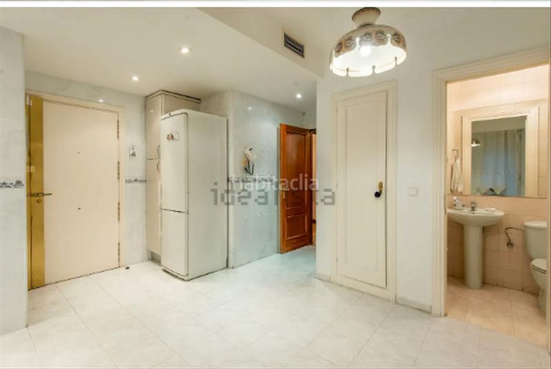 Foto 14a5a13c-8c8e-42f7-b374-aa388d8738f3. Piso  exterior muy luminoso de cuatro habitaciones en Madrid