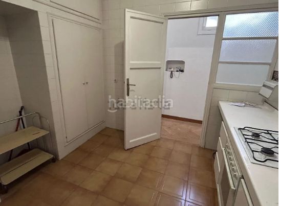 Foto 70744696-91a9-4012-9a30-bd974e47f86d. Alquiler piso luminoso piso en barrio chamberi en Madrid