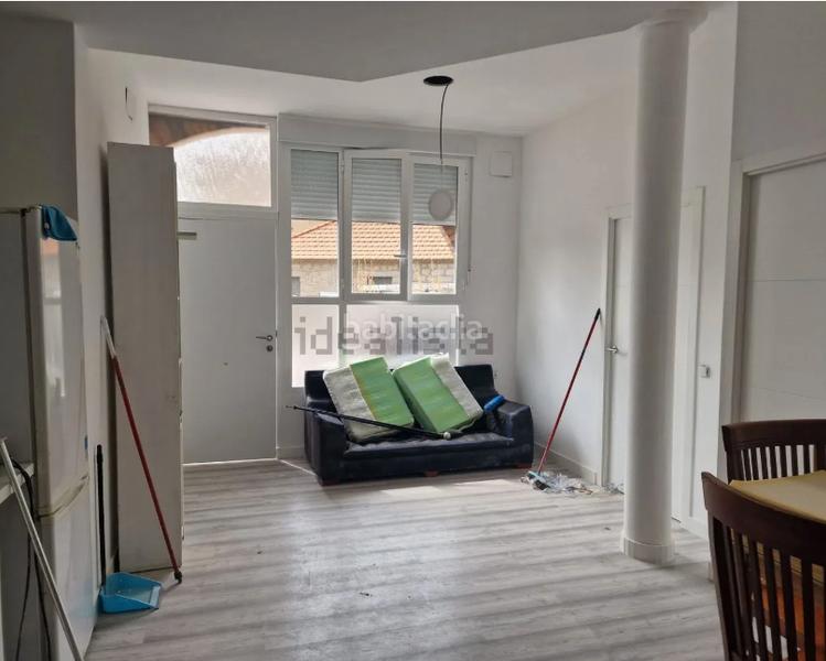 Foto 42daec38-f3c1-4cbc-a902-dd44f38e7fb9. Piso  en venta en calle de san gregorio en deportivo Galapagar-los almendros Galapagar