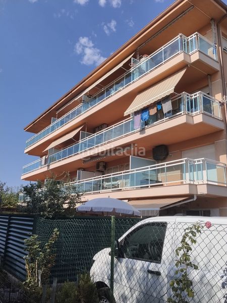 Foto 6bfbb700-8340-4924-b716-3bc48fcef1ba. Pis amb aparcament piscina a Els Esquirols Cambrils