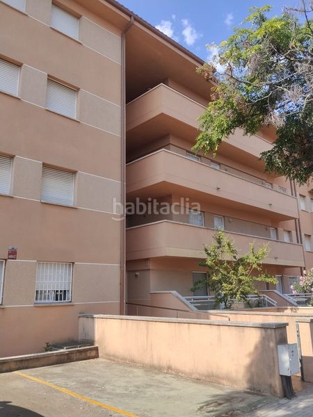 Foto b1b4489e-7084-4cc2-986a-f8a78b85dff9. Pis amb aparcament piscina a Els Esquirols Cambrils