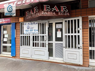 Location Local commercial à Carretera general del norte 34. Local amplio en el centro de tacoronte