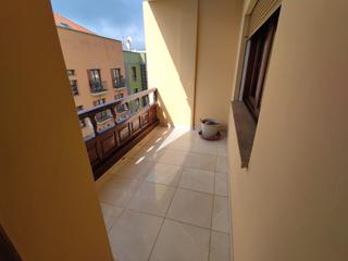 Location Appartement à Calle el juego 6. No apto para estudiantes. piso de 3 dormitorios en el centro de