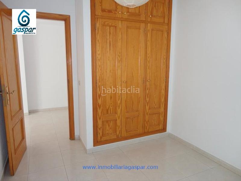 Foto 52e65337-51ca-4433-b926-b35f83859824. Alquiler piso en plaza víctor zurita soler 4 vivienda de 3 dormitorios apta para estudiantes en San Cristóbal de La Laguna