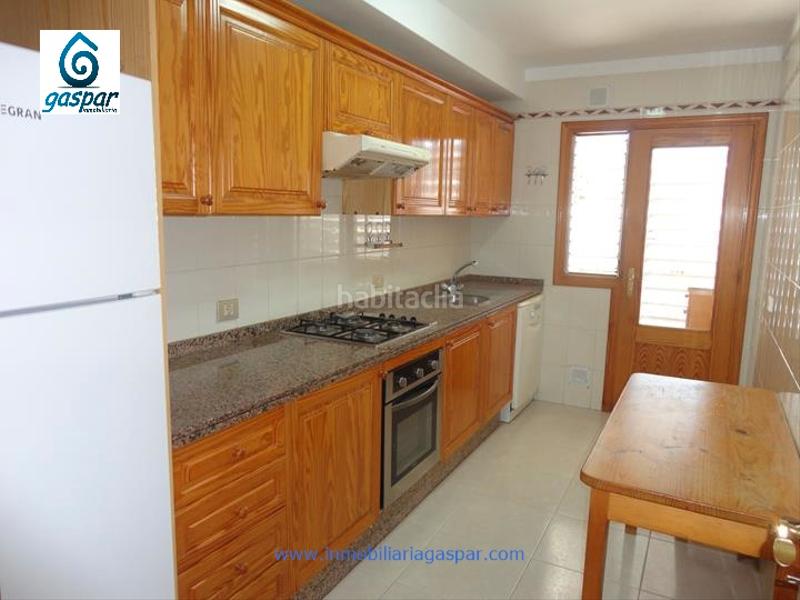 Foto c31195a0-e83a-4e50-b632-6554111f7408. Alquiler piso en plaza víctor zurita soler 4 vivienda de 3 dormitorios apta para estudiantes en San Cristóbal de La Laguna