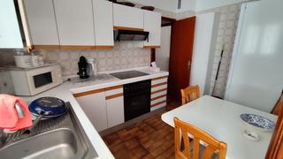 Location Appartement à Calle anchieta 32. Piso amplio de 3 dormitorio, muy acogedor en el centro de la lag