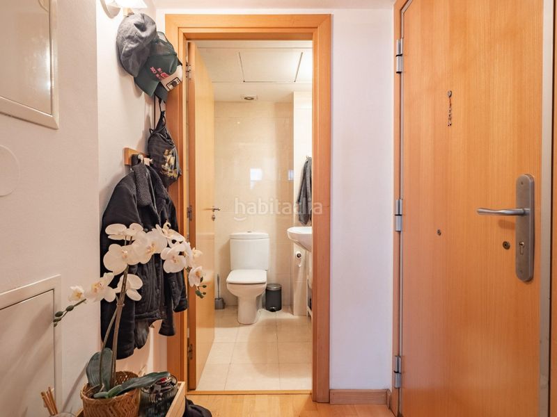 Foto f3d8846c-6463-4d64-a12b-b6f5ed9f3638. Pis amb calefacció aparcament a El Coll Barcelona