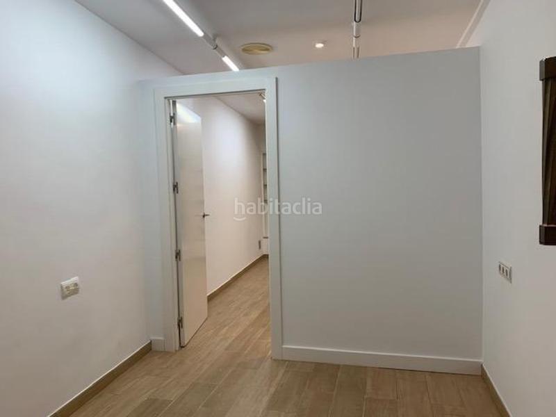 Foto f0dfb786-79c3-4a7b-85e1-cd2b54ba3075. Locale commerciale in Centre Reus