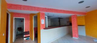 Local Comercial  Reus - abat oliba. Local comercial en venta con acceso desde dos calles, ubicado en