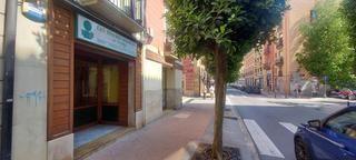Local Comercial  Reus - raval robuster. Descubre este singular local comercial situado en una de las cal