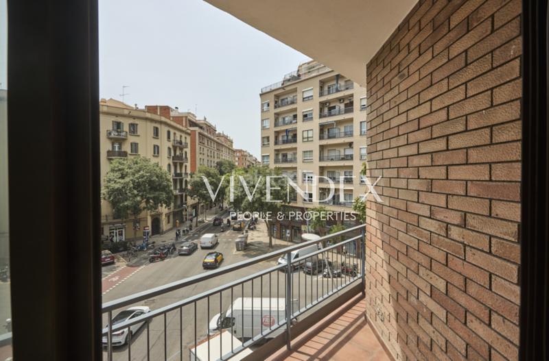 Foto 0bfb8638-bec5-4c3d-991f-8155077869c2. Piso 160 m2 totalmente exteriores en pleno eixample en Barcelona