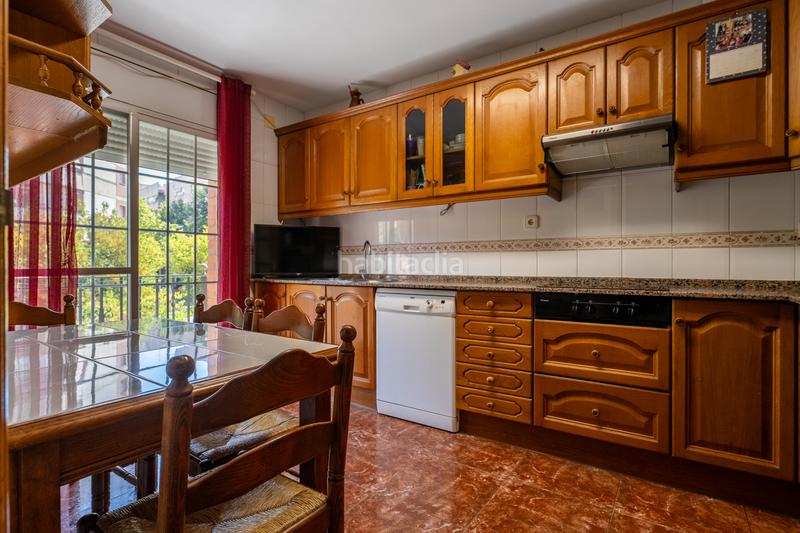 Foto 8260d759-d7c7-4c38-a6c9-1a96eea9a2ed. Casa vivienda amplia y luminosa en tres plantas con terraza y buhardilla en Reus