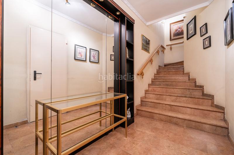 Foto 95ebb838-0c9c-4f09-b5c0-a5b6b6204641. Casa vivienda amplia y luminosa en tres plantas con terraza y buhardilla en Reus