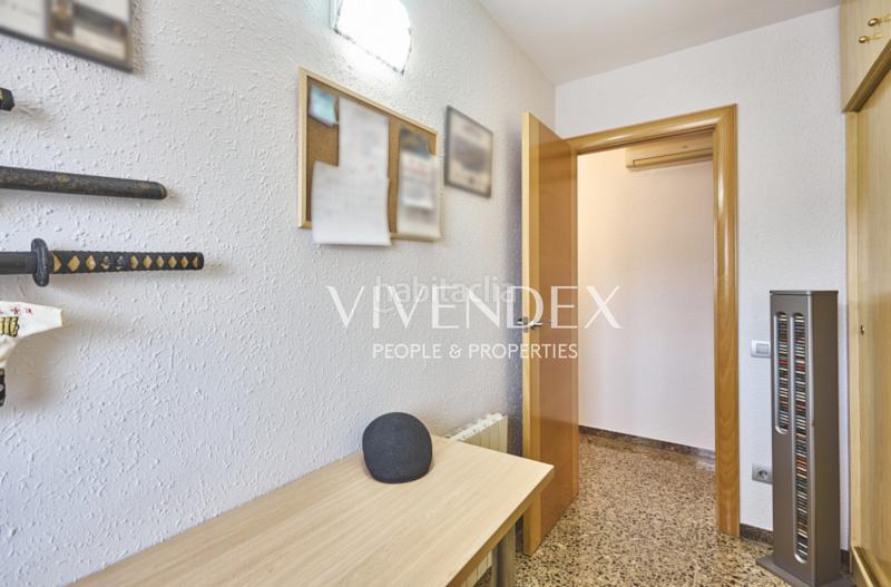 Foto 883028d4-87d6-4c42-8eb3-e8dfba83ca8e. Piso  100m con plaza de parking incluida. en el corazón , se presenta una magnífica oportunidad de adquirir un espacio en Viladecans