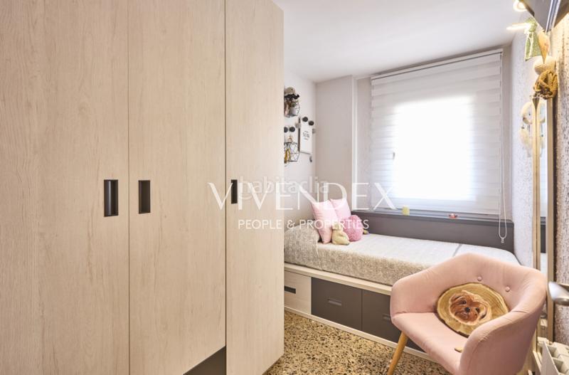 Foto a55050ad-403f-4704-b1b1-e6063f7b4296. Piso  100m con plaza de parking incluida. en el corazón , se presenta una magnífica oportunidad de adquirir un espacio en Viladecans