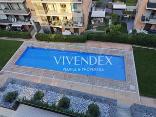 Location Appartement  Sabadell - av. de la clota. Amplio y luminoso piso de situado en una de las mejores zonas de