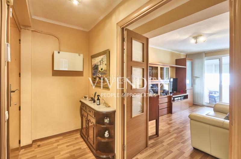 Foto 0e40febe-f7ca-45d5-9bf3-4da625a965b9. Appartamento in La Verneda - La Pau Barcelona