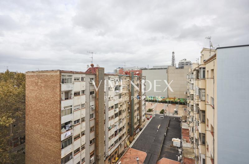 Foto 8dc60949-4387-4ea4-956e-c9e439d83bf3. Appartamento in La Verneda - La Pau Barcelona