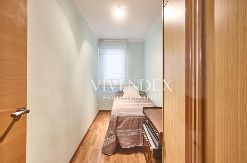 Foto a20c5407-0583-41a8-8bb0-984cc1b71323. Appartamento in La Verneda - La Pau Barcelona