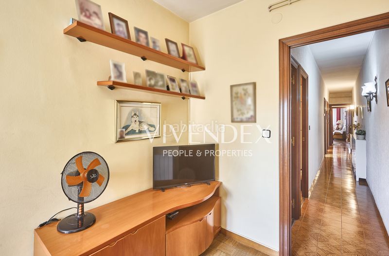 Foto 475710f5-6784-412d-9c37-d3963964de4f. Pis amb calefacció a Centre Esplugues de Llobregat